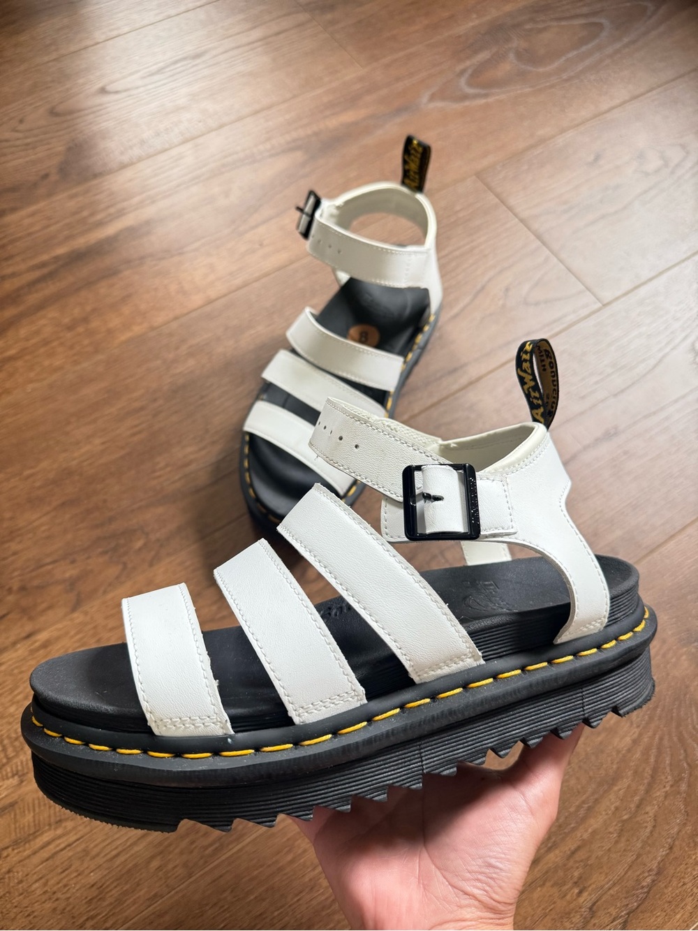 Dr Martens Blaire sandals in white Size 8 - Picture 2 of 5